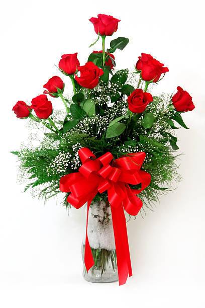 Timeless Romance – Classic Red Rose Vase Arrangement